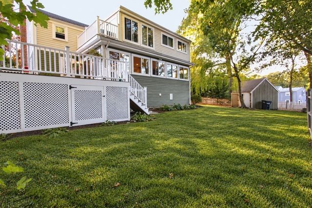 31 Governor Andrew Road, Hingham, MA 02043