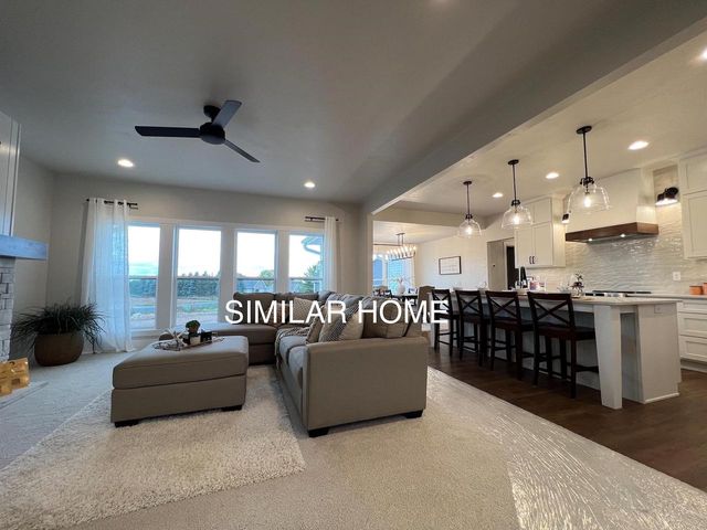 N8864 GALWAY LANE, Menasha, WI 54952