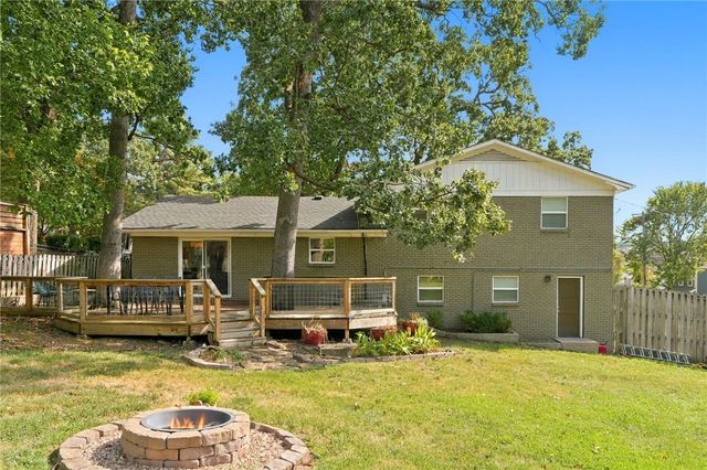 522 Hawthorn Street, Fayetteville, AR 72701