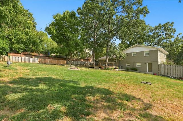 522 Hawthorn Street, Fayetteville, AR 72701