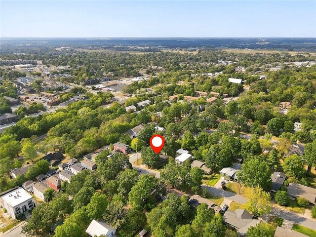 522 Hawthorn Street, Fayetteville, AR 72701