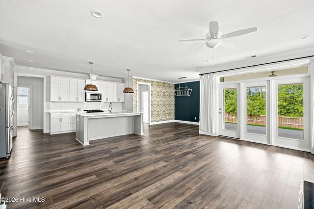 3750 Spicetree Drive, Wilmington, NC 28412