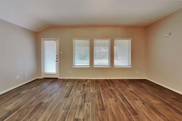 7139 St Kitts Drive, Conroe, TX 77304