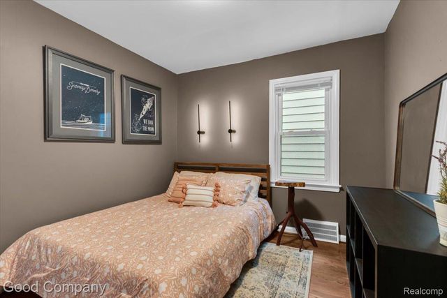 695 E Webster Street, Ferndale, MI 48220