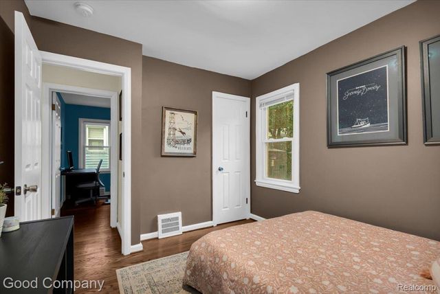 695 E Webster Street, Ferndale, MI 48220
