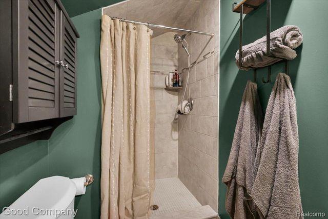 695 E Webster Street, Ferndale, MI 48220