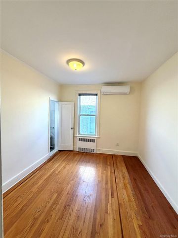 3006 85th Street 2nd Fl, East Elmhurst, NY 11370