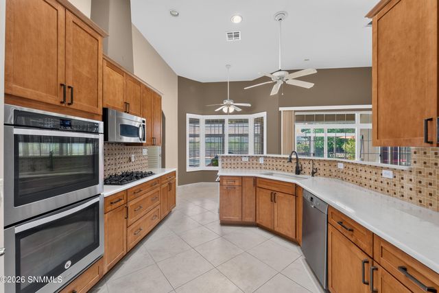 1170 Golf Club Road, Las Cruces, NM 88011
