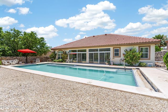 1170 Golf Club Road, Las Cruces, NM 88011