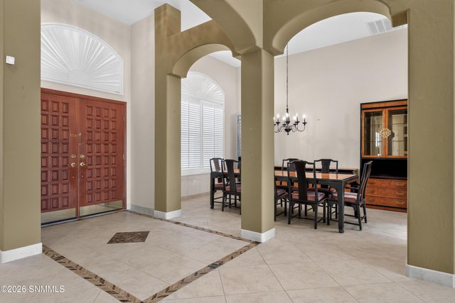 1170 Golf Club Road, Las Cruces, NM 88011