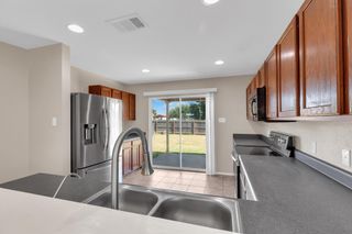 111 S Creekbend DR, Hutto, TX 78634