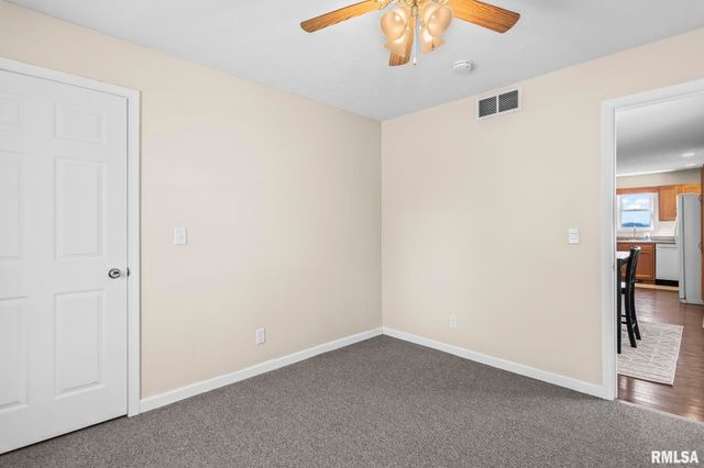 3765 Pet Cemetery Road, Springfield, IL 62707