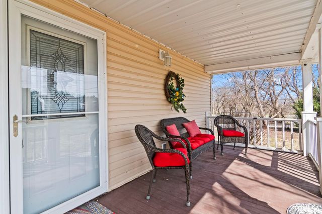 3765 Pet Cemetery Road, Springfield, IL 62707