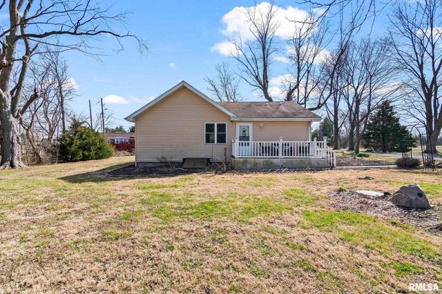 3765 Pet Cemetery Road, Springfield, IL 62707