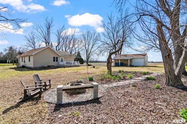 3765 Pet Cemetery Road, Springfield, IL 62707