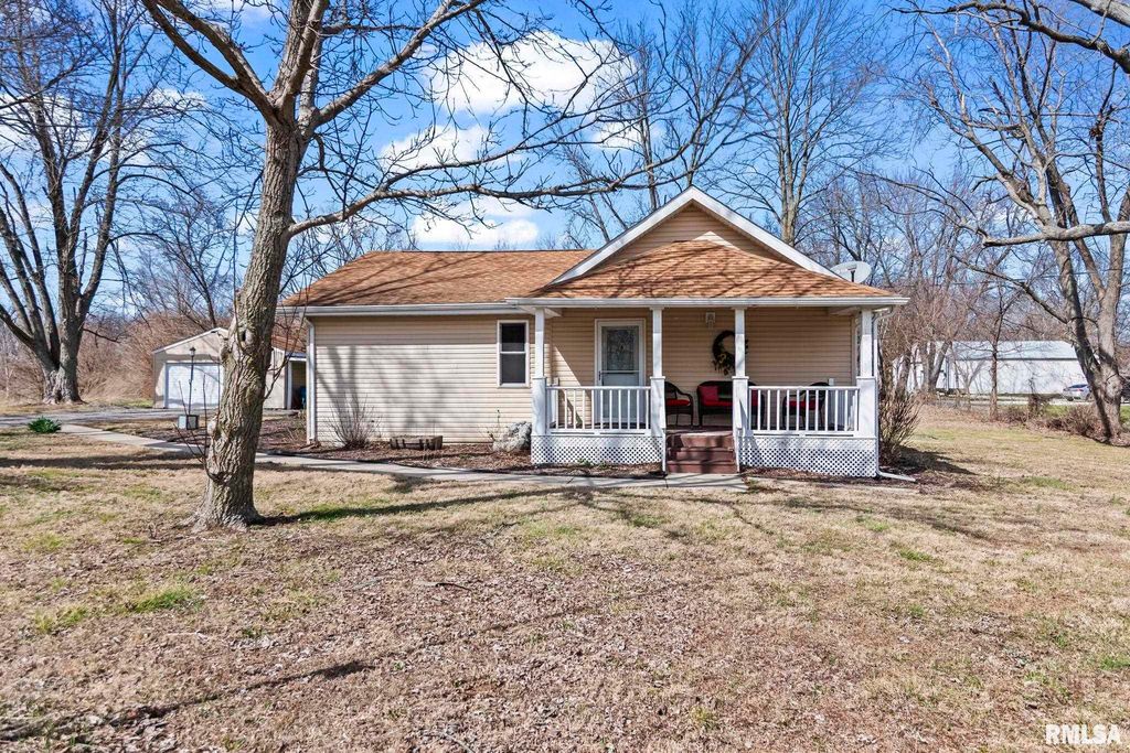 3765 Pet Cemetery Road, Springfield, IL 62707