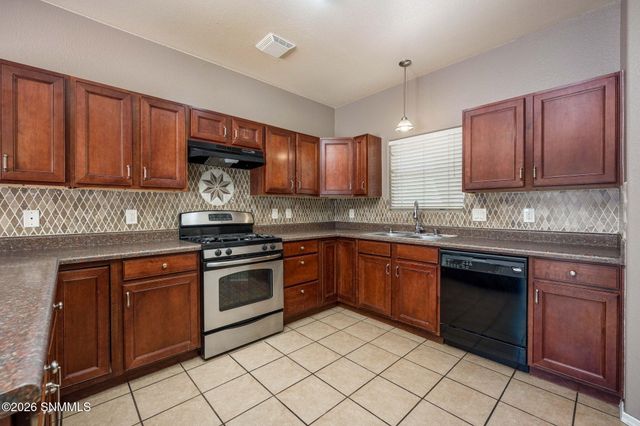 4634 Mesita Street, Las Cruces, NM 88012