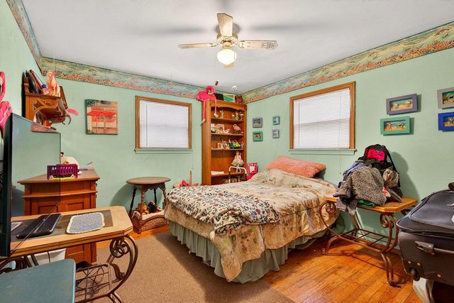 7849 Pershing BOULEVARD, Kenosha, WI 53142