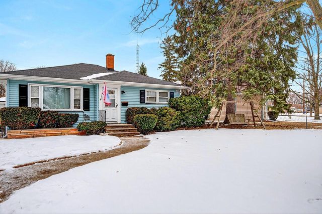 7849 Pershing BOULEVARD, Kenosha, WI 53142