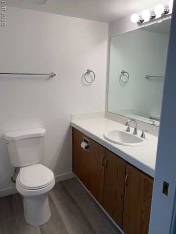 3823 South Maryland Parkway P4, Las Vegas, NV 89119