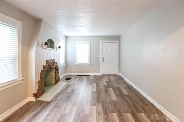 2200 Kensington Drive, Dayton, OH 45406