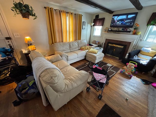 182 Broad Street, Manchester, CT 06042