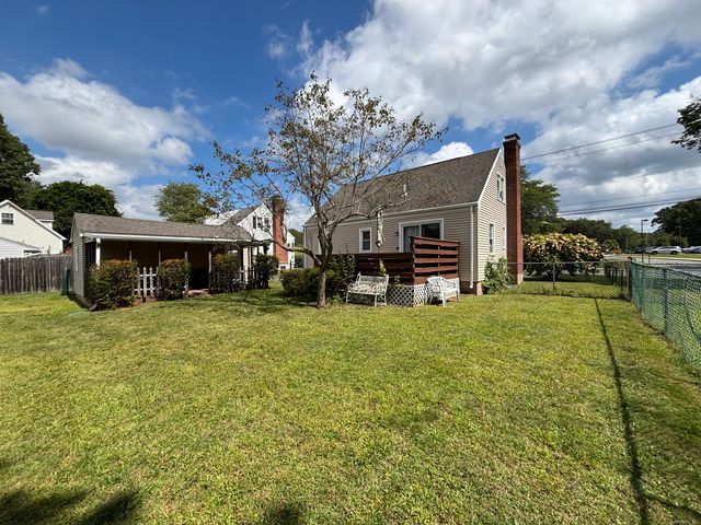 182 Broad Street, Manchester, CT 06042