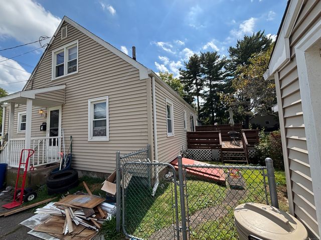 182 Broad Street, Manchester, CT 06042