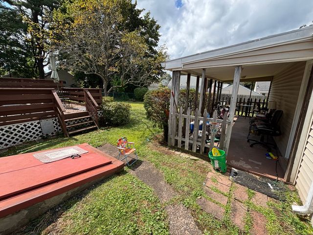 182 Broad Street, Manchester, CT 06042