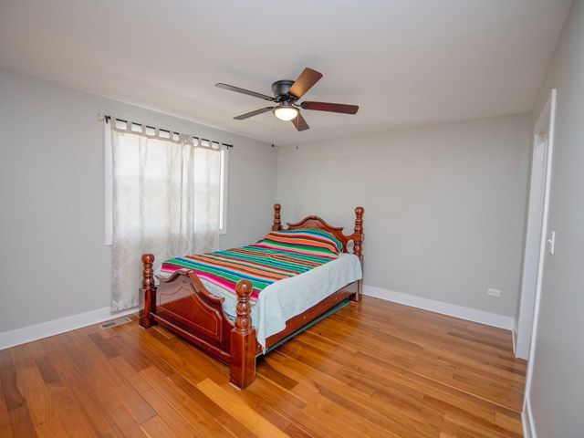 105 N 12th Avenue, Melrose Park, IL 60160