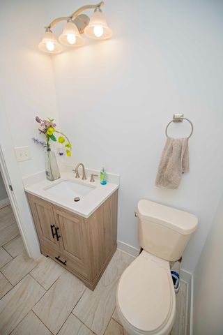 105 N 12th Avenue, Melrose Park, IL 60160