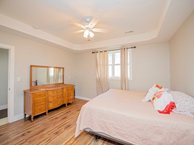 105 N 12th Avenue, Melrose Park, IL 60160