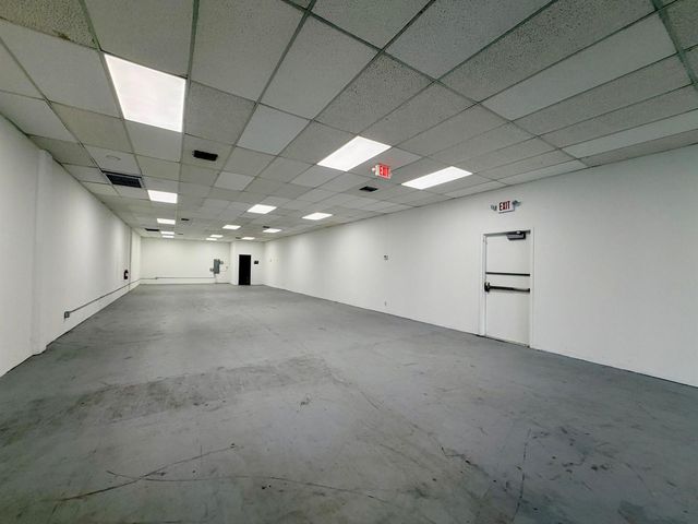 3863 NW 19th Street 3863, Lauderdale Lakes, FL 33311