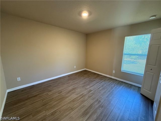 6129 Laurelwood DR, Fort Myers, FL 33905