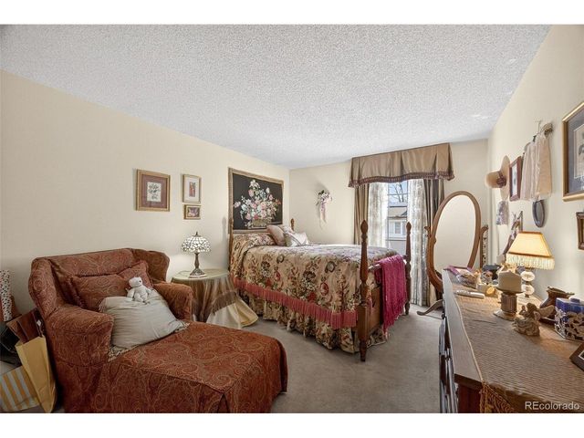 12386 E Bates Cir, Aurora, CO 80014