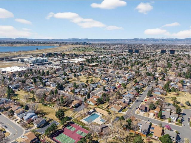 12386 E Bates Cir, Aurora, CO 80014