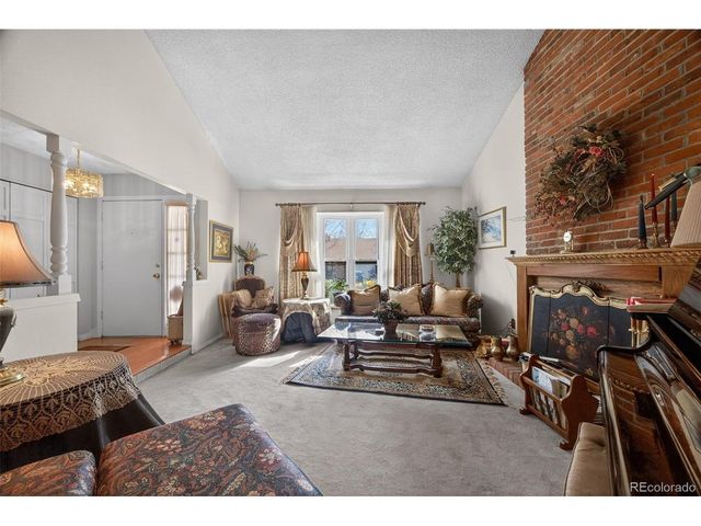 12386 E Bates Cir, Aurora, CO 80014