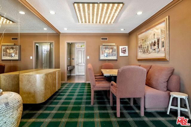 4740 Placidia Avenue, Toluca Lake, CA 91602