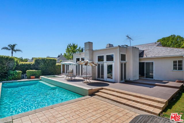 4740 Placidia Avenue, Toluca Lake, CA 91602