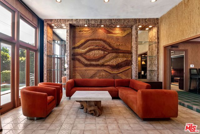 4740 Placidia Avenue, Toluca Lake, CA 91602