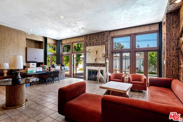 4740 Placidia Avenue, Toluca Lake, CA 91602