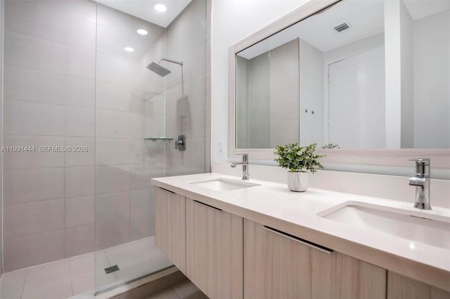 6416 NW 102nd Ct 118, Doral, FL 33178