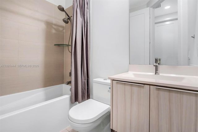 6416 NW 102nd Ct 118, Doral, FL 33178