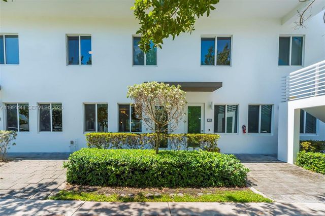 6416 NW 102nd Ct 118, Doral, FL 33178