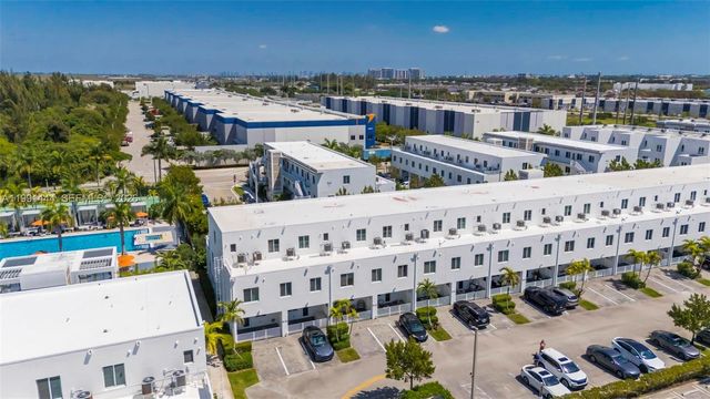 6416 NW 102nd Ct 118, Doral, FL 33178