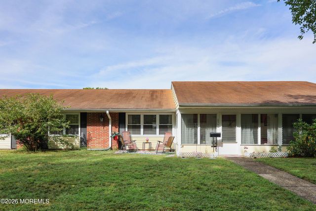 341C Canterbury Court, Lakewood, NJ 08701