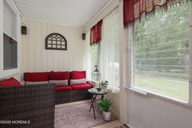 341C Canterbury Court, Lakewood, NJ 08701