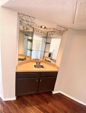 3101 Townbluff Drive 423, Plano, TX 75075