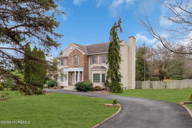 8 Hartnett Way, Millstone, NJ 08510