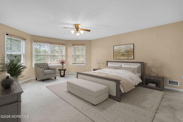 8 Hartnett Way, Millstone, NJ 08510